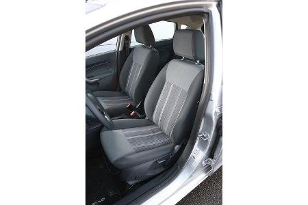 Der Innenraum des Fiesta leidet unter einer teilweise lieblosen Verarbeitung.