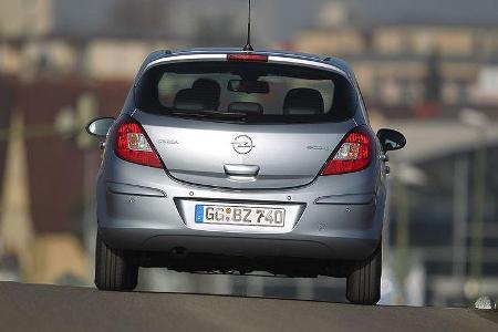 99 Gramm CO2 Ausstoß pro gefahrenem Kilometer.