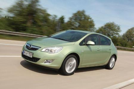 Opel Astra 1.4 Turbo, Seitenansicht