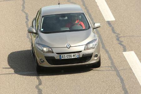 Renault Megane TCE 130, Front, Frontansicht