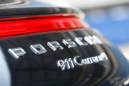 Porsche 911 Carrera 4, Typenbezeichnung