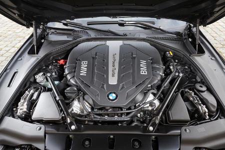 BMW 650i Coupé, Motor