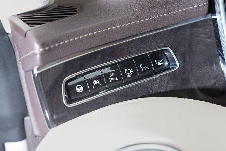 Mercedes S 500 4Matic Coupé, Bedienelemente