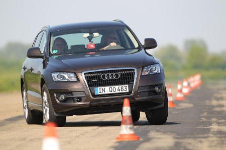 Audi Q5 3.0 TDI Quattro, Frontansicht, Slalom