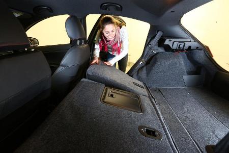 Alfa Romeo Giulietta, Ladeflche, Sitze umklappen