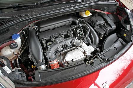 Citron DS3 THP 155 Sport Chic, Motor