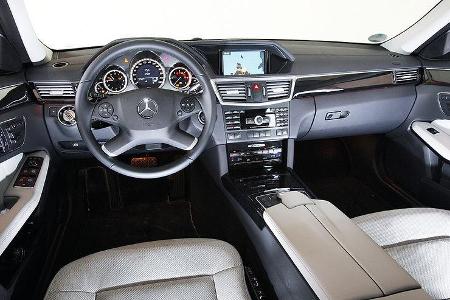 03/2011 Mercedes E 350CDI, aumospo 06/2011, Allrad, Innenraum