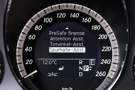 03/2011 Mercedes E 350CDI, aumospo 06/2011, Allrad, Tacho