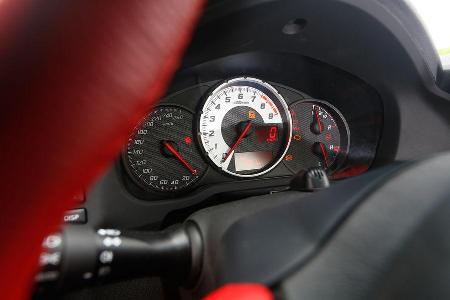 Toyota GT86 TRD, Rundinstrumente