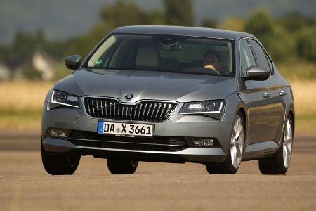 Skoda Superb 2.0 TDI, Frontansicht