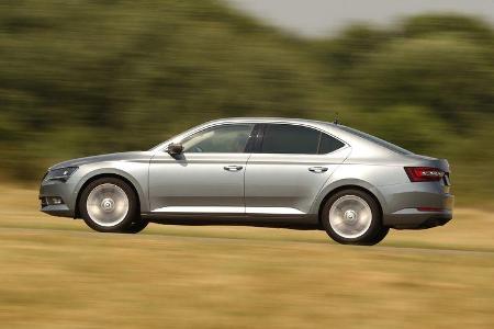 Skoda Superb 2.0 TDI, Seitenansicht