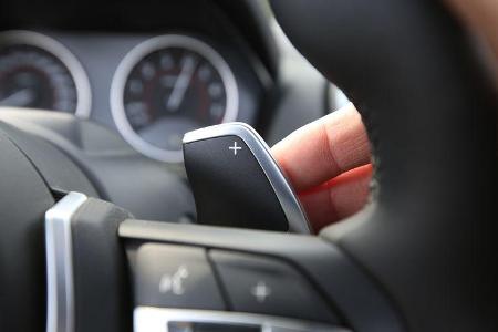 BMW M235i Cabrio, Schaltwippe