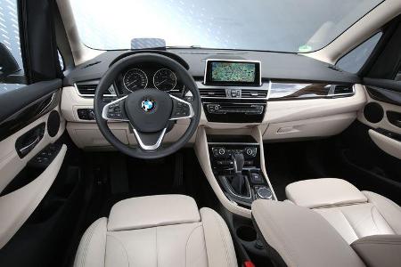 BMW 218d Gran Tourer, Cockpit