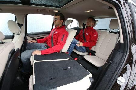 BMW 218d Gran Tourer, Fondsitze