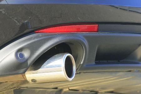 Bei der Elastizitätsmessung, die das Durchzugsvermögen innerhalb eines Ganges beziffert, schlägt das Pendel gar klar zugunst...