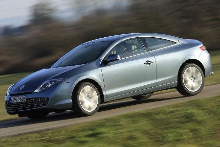 Großes Lob verdient die im Verbund mit der GT-Ausstattung serienmäßige und daher in beiden Autos an Bord befindliche dynamis...