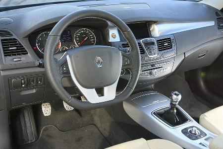 An Bord ist alles, was in der gehobenen Mittelklasse heute zum guten Ton gehört: