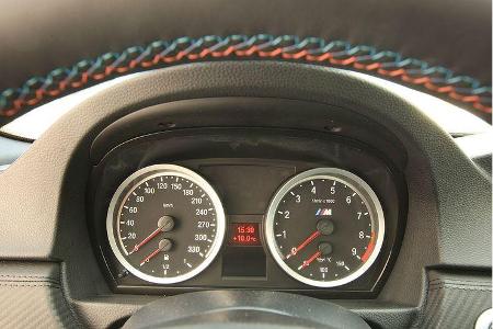 Braucht 4,9 Sekunden auf Tempo 100 und ...