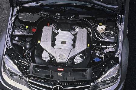 Der 6,3-Liter-V8-Motor bietet eine Höchstleistung von 457 PS.