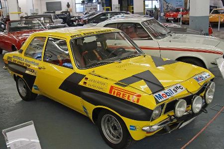 12/2015 - Opel Werkstatt, Rsselsheim, berblick - die Highlights des Museums - mokla1215