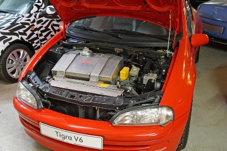 12/2015 - Opel Werkstatt, Rsselsheim, berblick - die Highlights des Museums - mokla1215