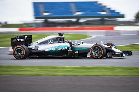 Jorge Lorenzo - Mercedes AMG W05 - Formel 1 Testrun - Silverstone - 5. Oktober 2016