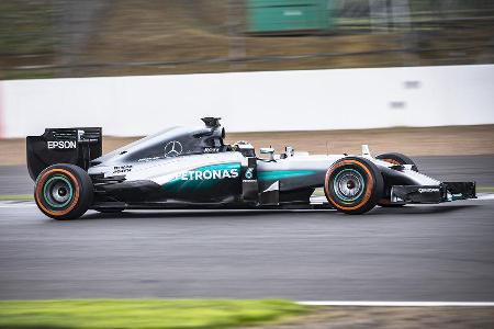 Jorge Lorenzo - Mercedes AMG W05 - Formel 1 Testrun - Silverstone - 5. Oktober 2016