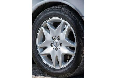 Jaguar-XK8-Mercedes-Benz-CL-500-Fahrbericht