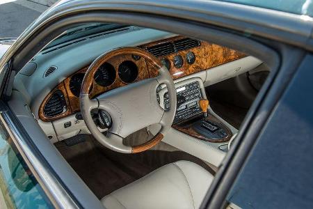 Jaguar-XK8-Mercedes-Benz-CL-500-Fahrbericht