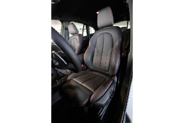 BMW X1 xDrive 20d, Fahrersitz