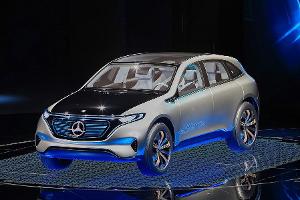 Mercedes Elektroauto SUV Paris Teaser