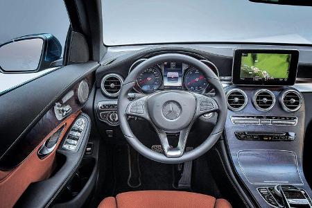 Mercedes GLC 250 d 4Matic Coupé, Cockpit