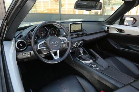 Mazda MX-5 G 131, Cockpit