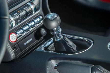 Ford Mustang 5.0 V8, Schalthebel