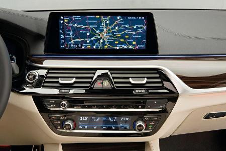 BMW 540i xDrive, Navi