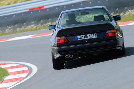 Mercedes 300 CE, Heckansicht