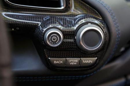 Ferrari 488 Spider, Bedienelemente