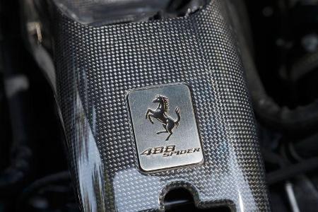 Ferrari 488 Spider, Emblem