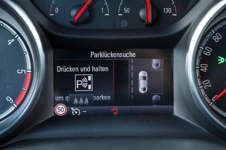 Opel Astra Sports Tourer 1.6 CDTI Ecoflex, Infotainment