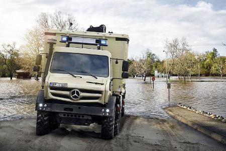 Unimog 5023 im Katastrophenschutz