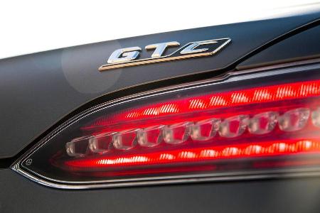 Mercedes-AMG-GT-Roadster