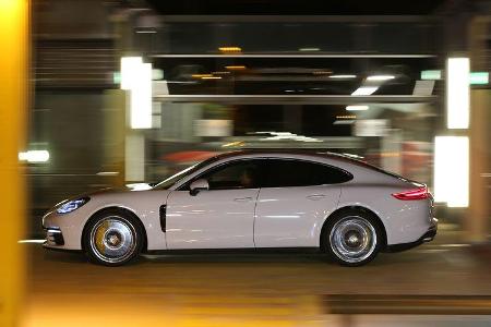 Porsche Panamera 4S, Seitenansicht