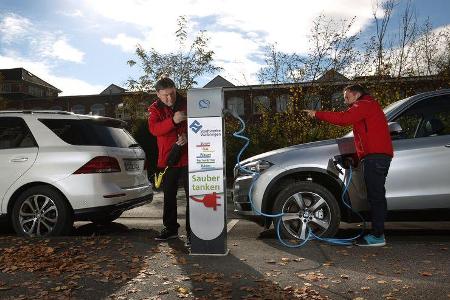 BMW X5 xDrive 40e, Mercedes GLE 500 e 4Matic