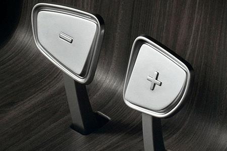 Mercedes-Benz Style Edition Garia Golf Car