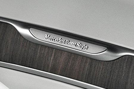 Mercedes-Benz Style Edition Garia Golf Car