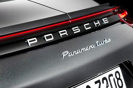 Porsche Panamera Turbo