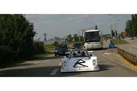 Schon alleine diese Tatsache schreit im wahrsten Sinne des Wortes nach einem spektakulären Ausflug in den öffentlichen Straß...