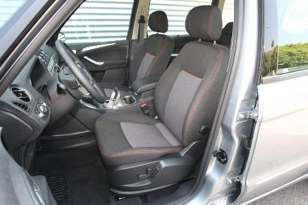 Ford Galaxy 2.0 TDCi, Fahrersitz