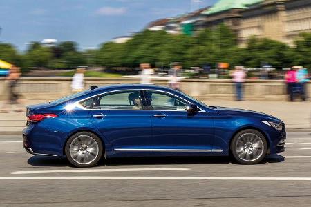 Hyundai Genesis Limousine