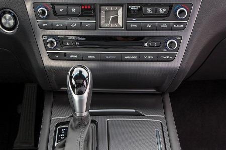 Hyundai Genesis Limousine